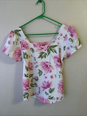 LuLaRoe White Scoop Neck Top with Pink Floral Print